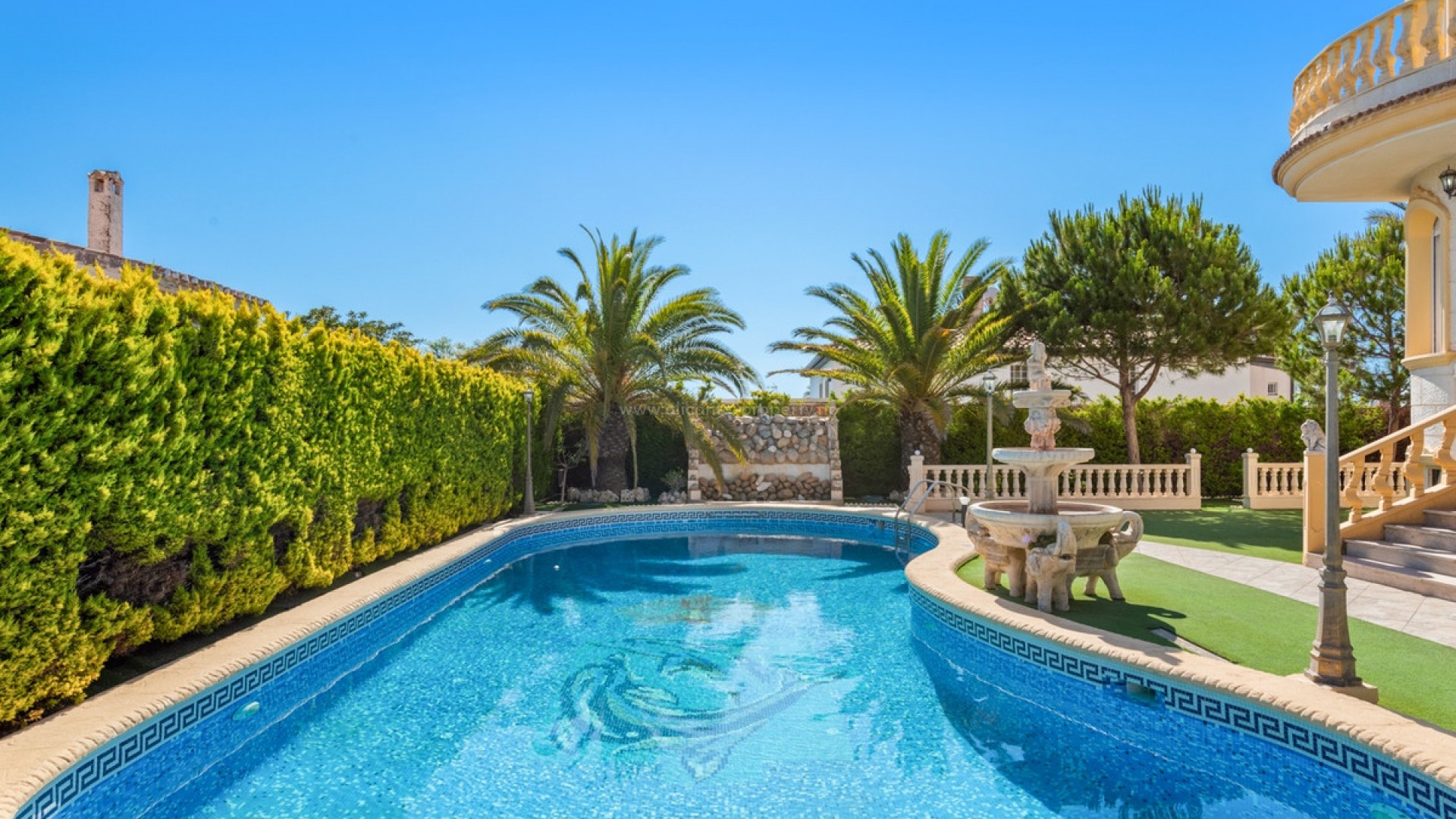 Villa in Playa Flamenca