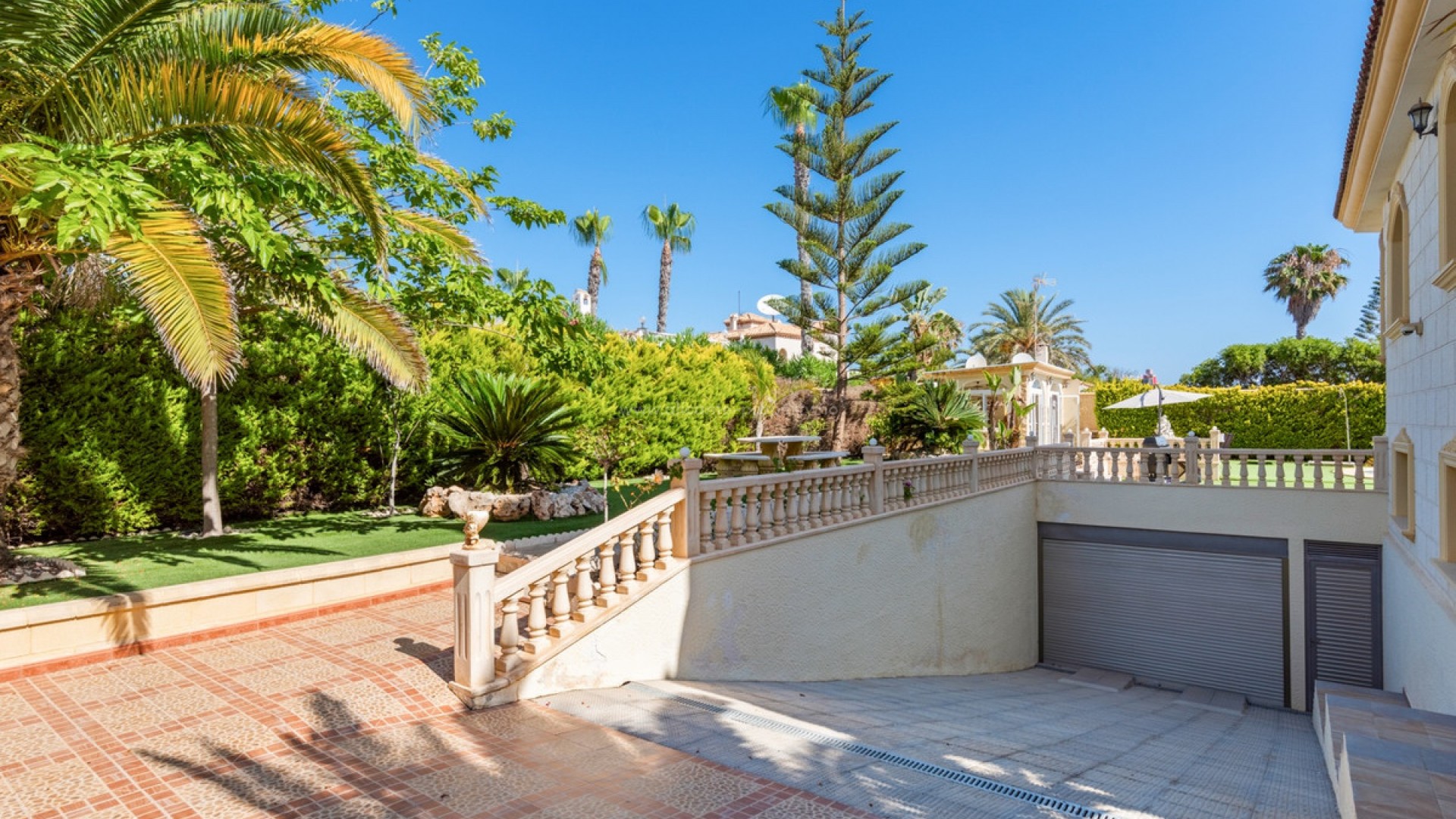 Villa in Playa Flamenca