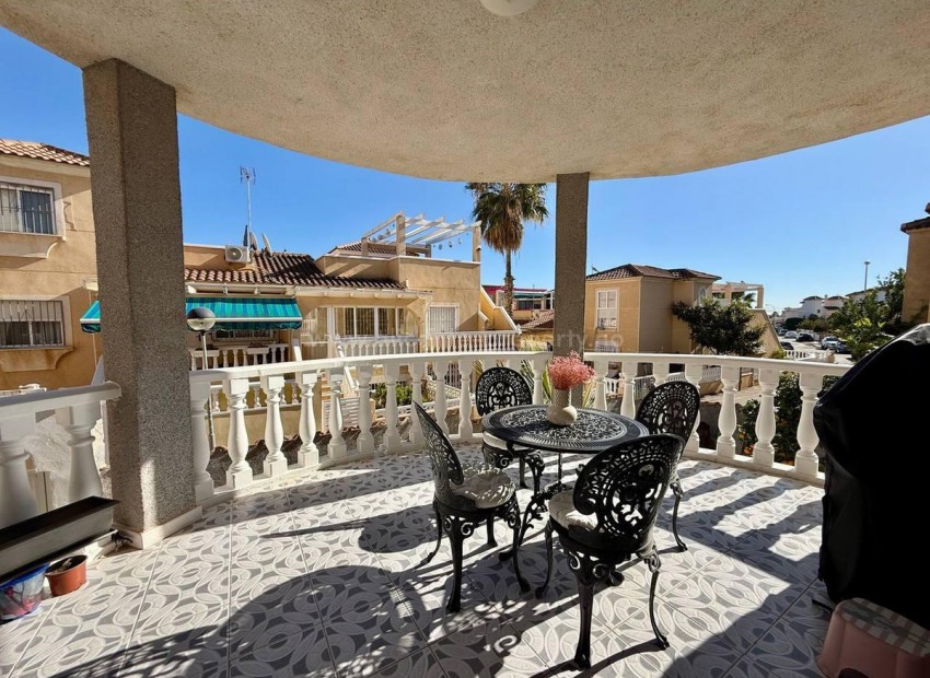 Villa in Playa Flamenca