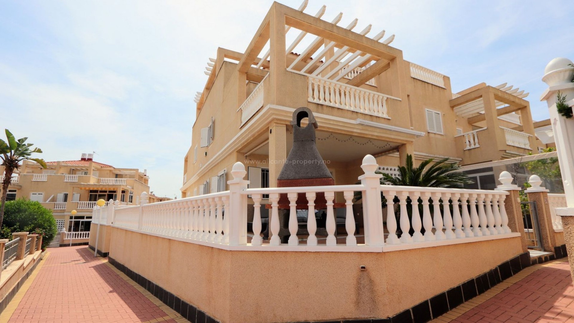 Villa in Playa Flamenca