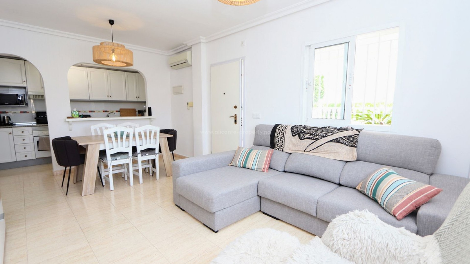 Villa in Playa Flamenca