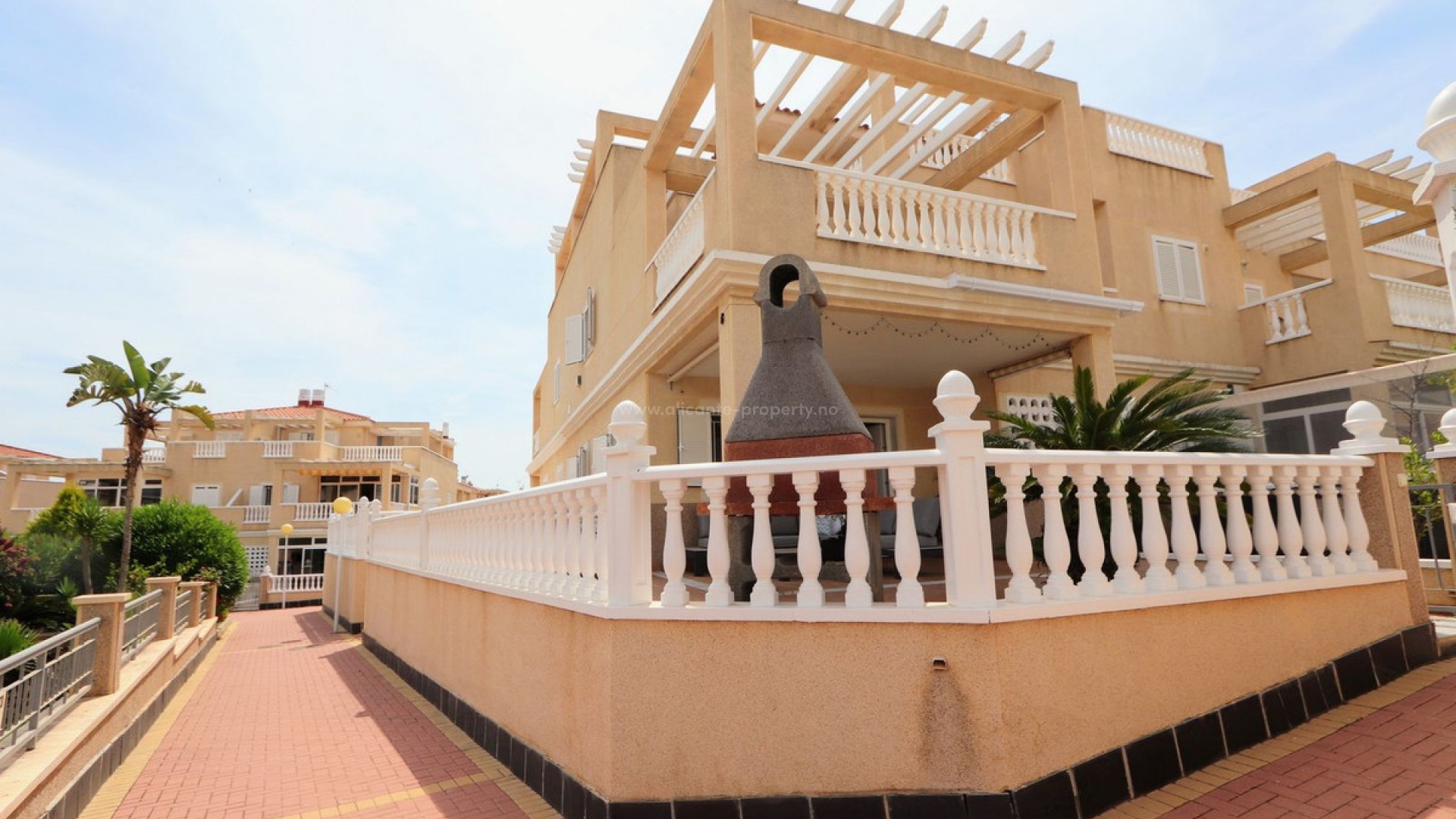 Villa in Playa Flamenca