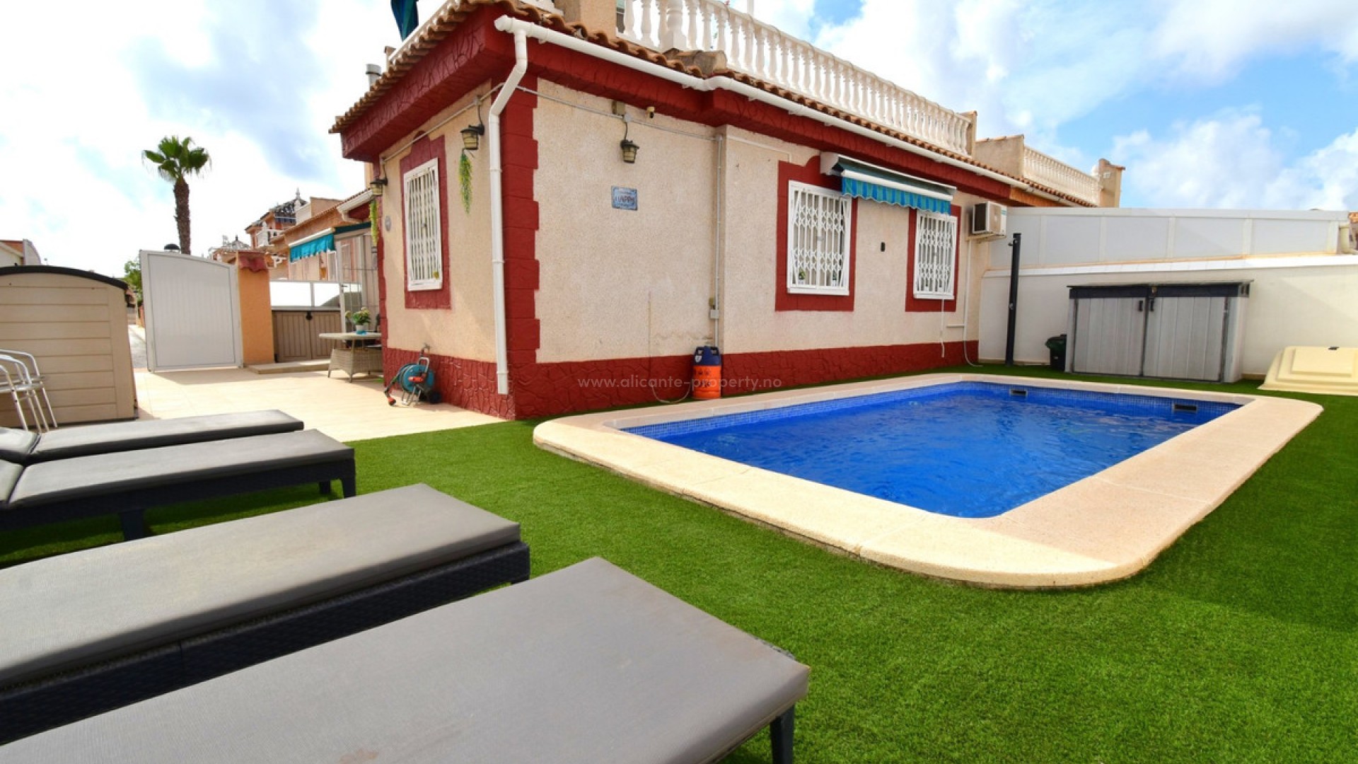 Villa in Playa Flamenca