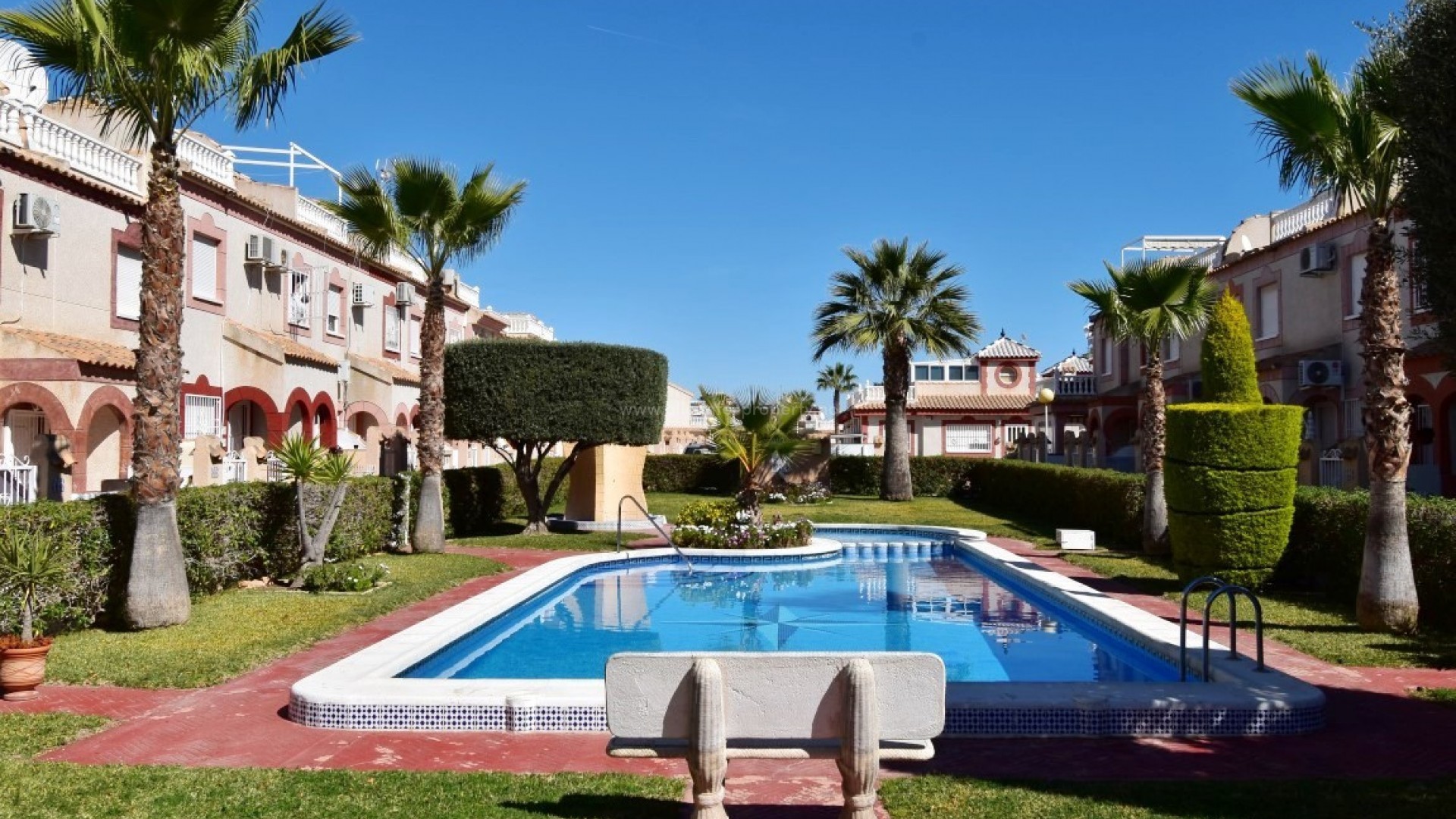 Villa in Playa Flamenca