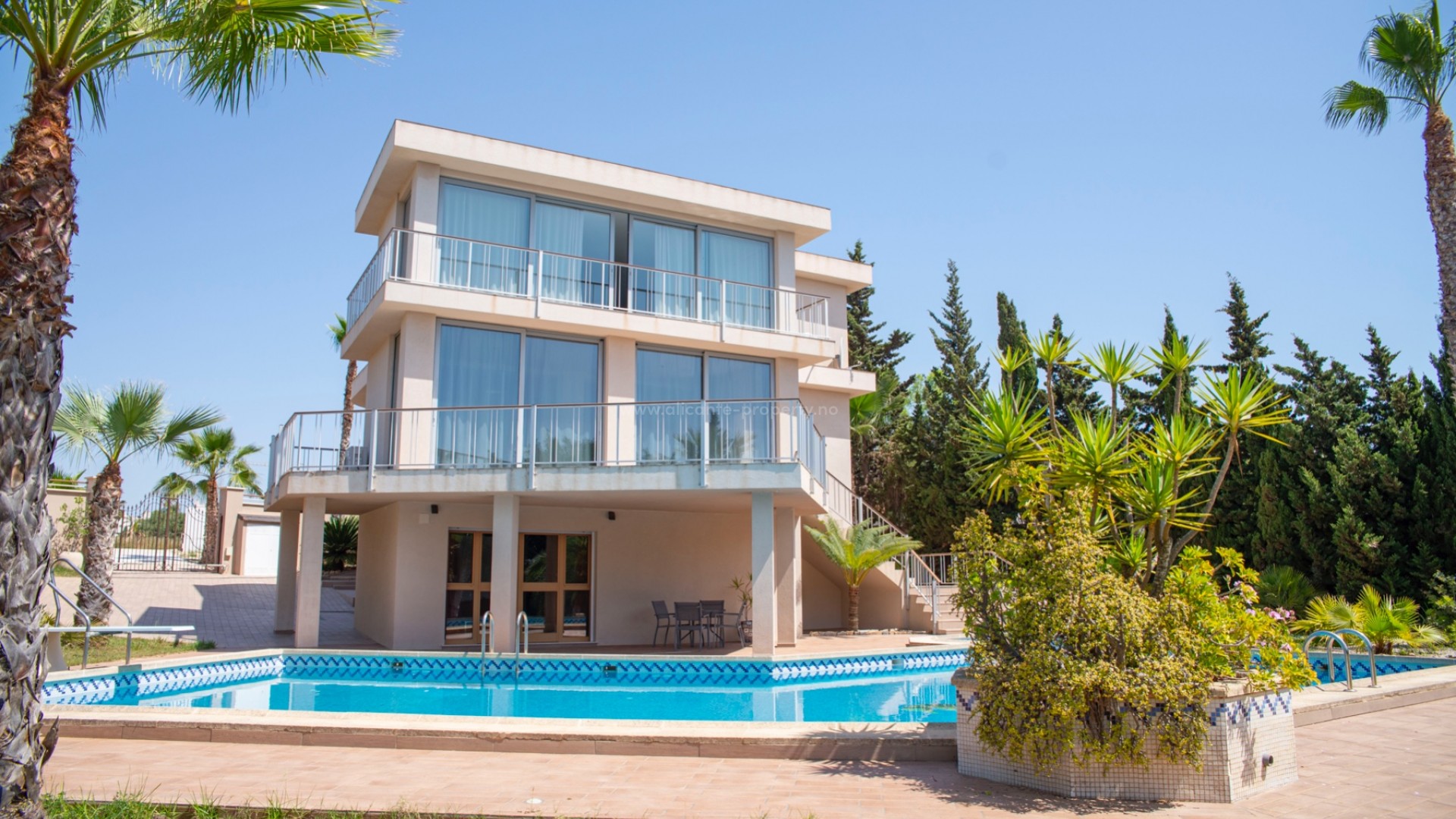 Villa in Pueblo Bravo