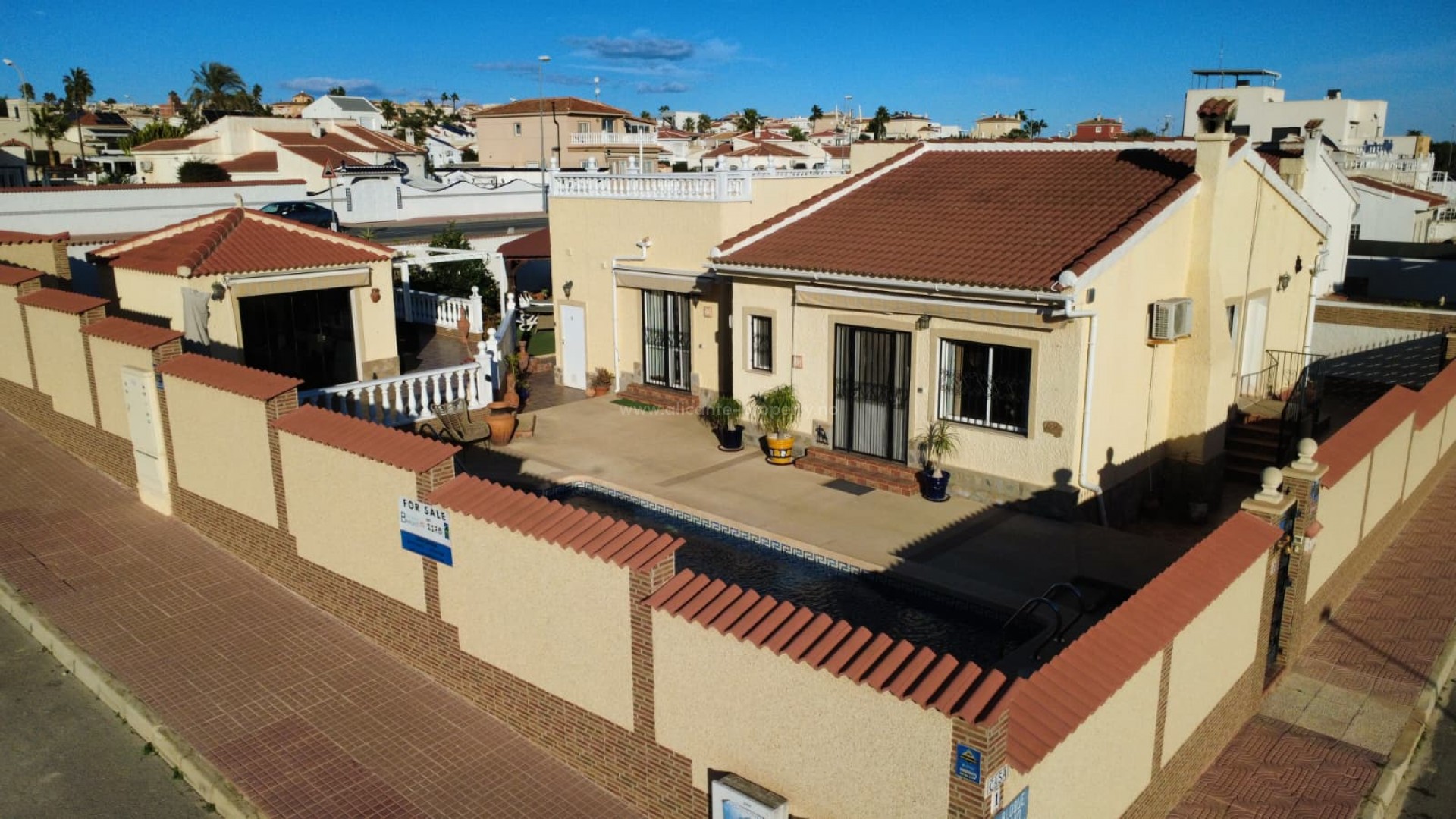 Villa in Pueblo Bravo