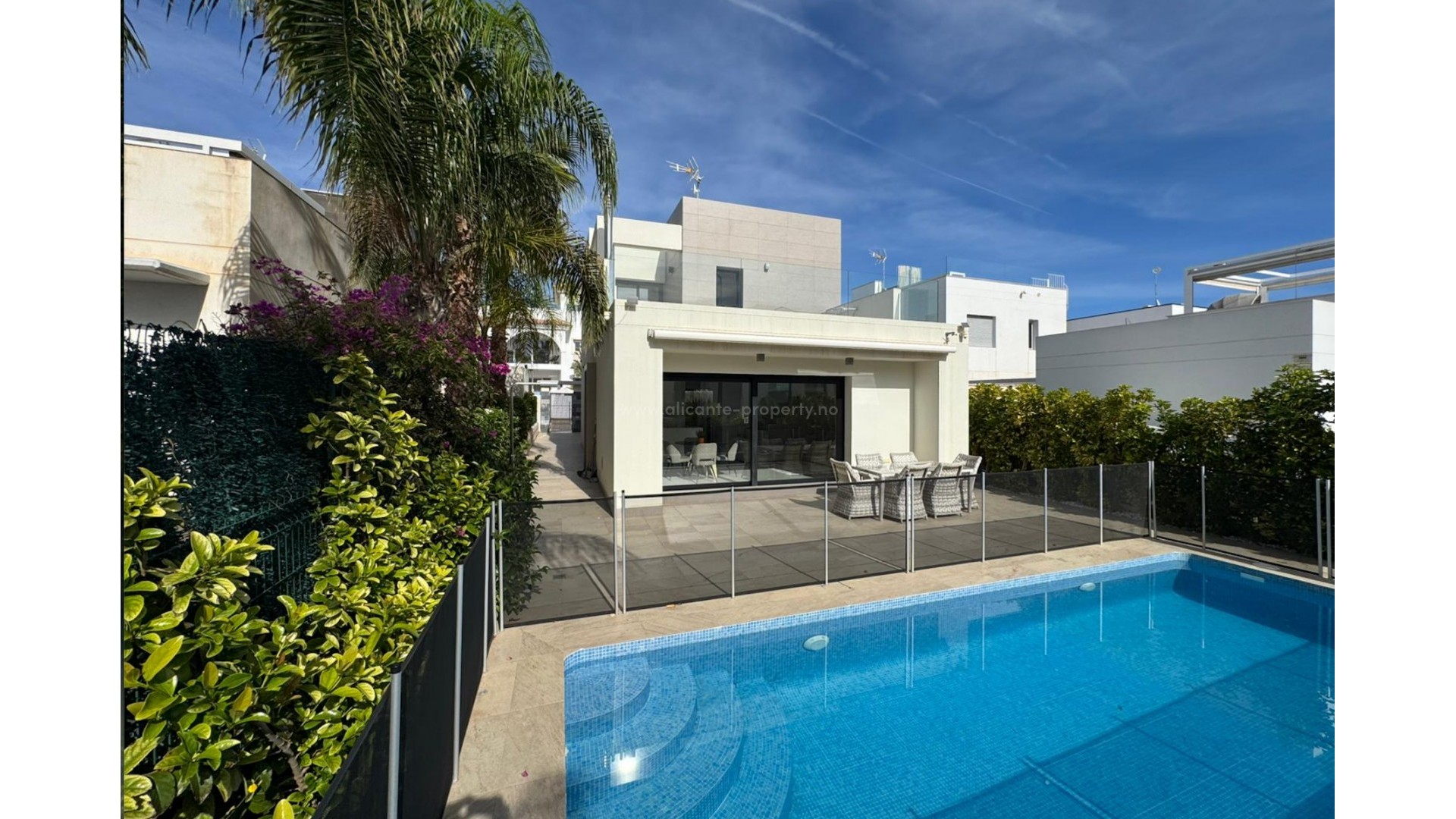 Villa in Pueblo Bravo