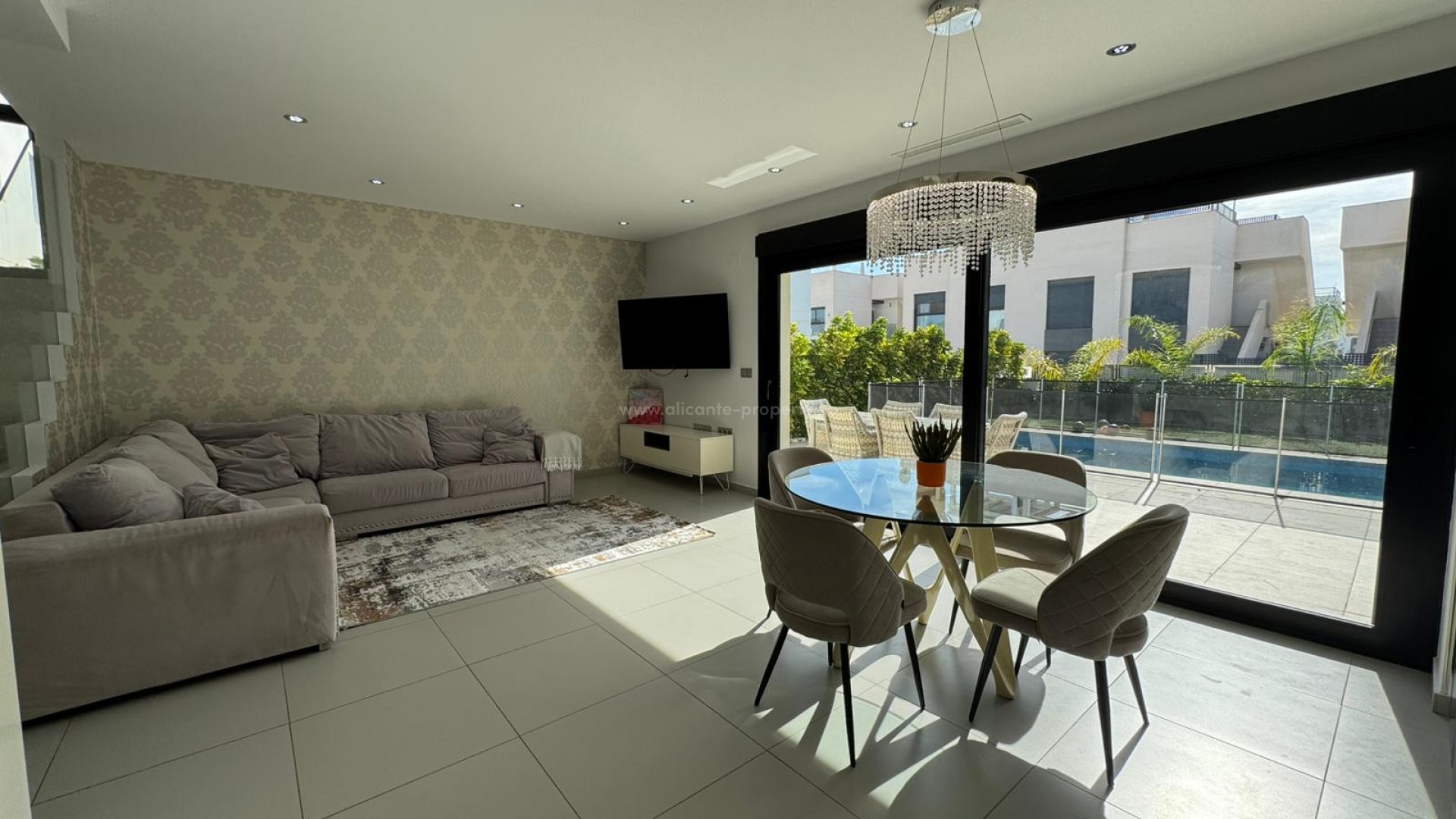 Villa in Pueblo Bravo