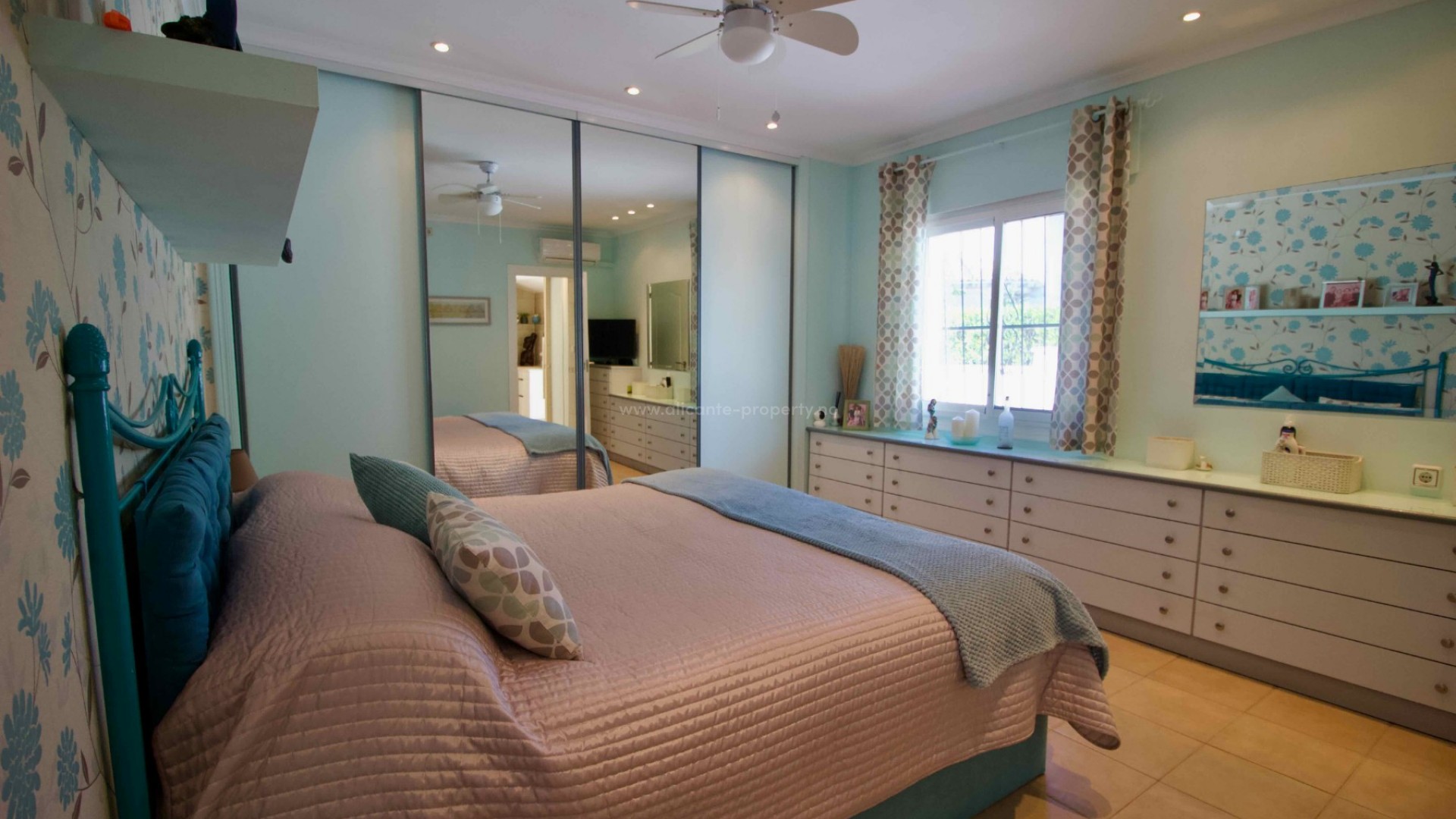 Villa in Pueblo Bravo