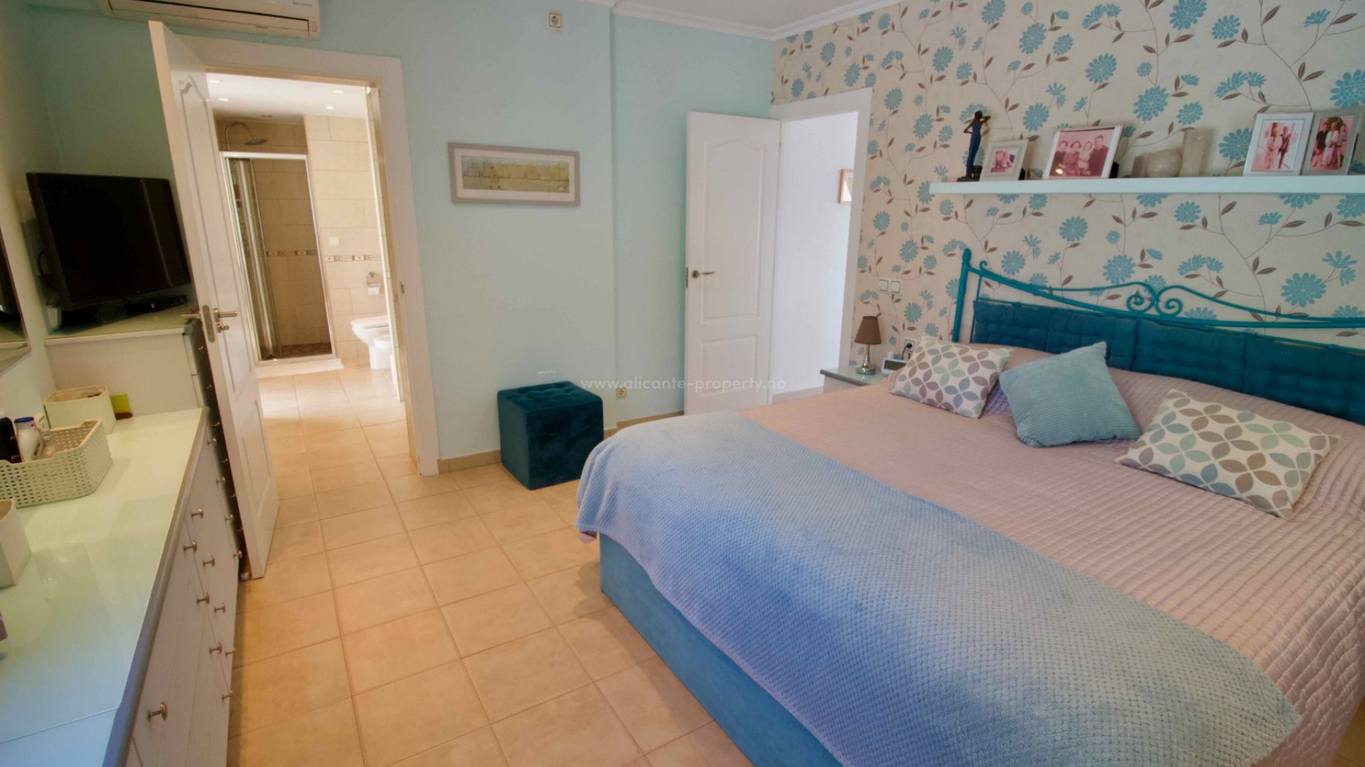 Villa in Pueblo Bravo