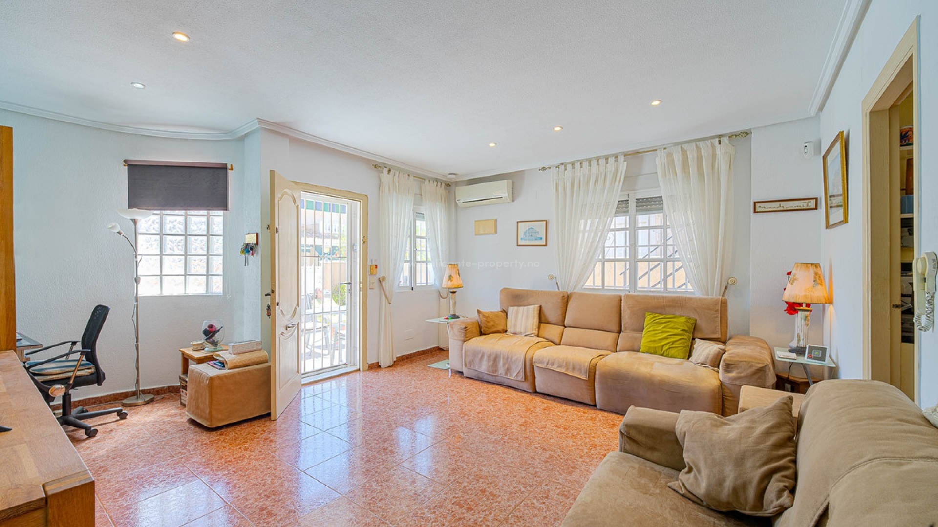 Villa in Punta Prima