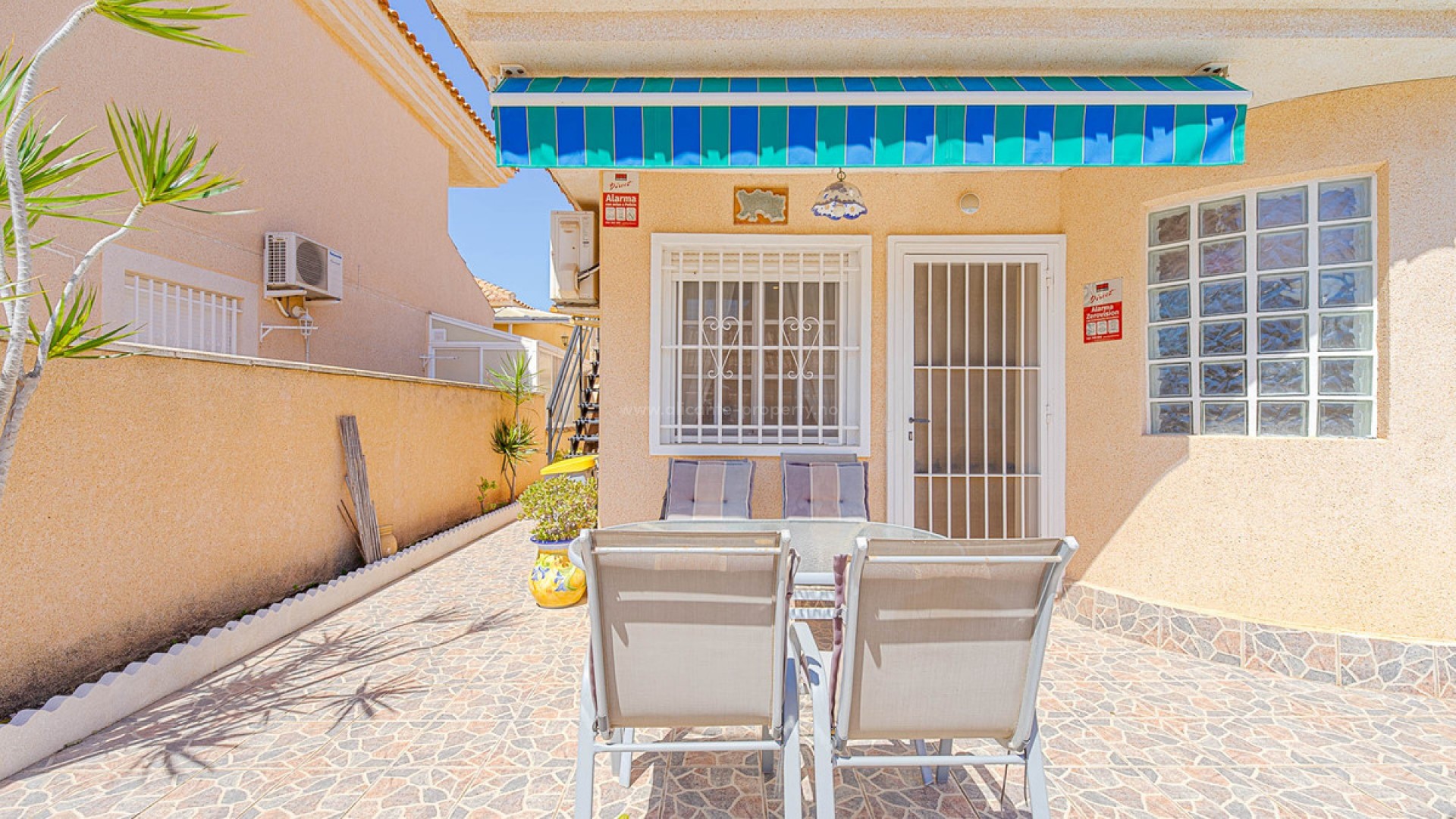 Villa in Punta Prima