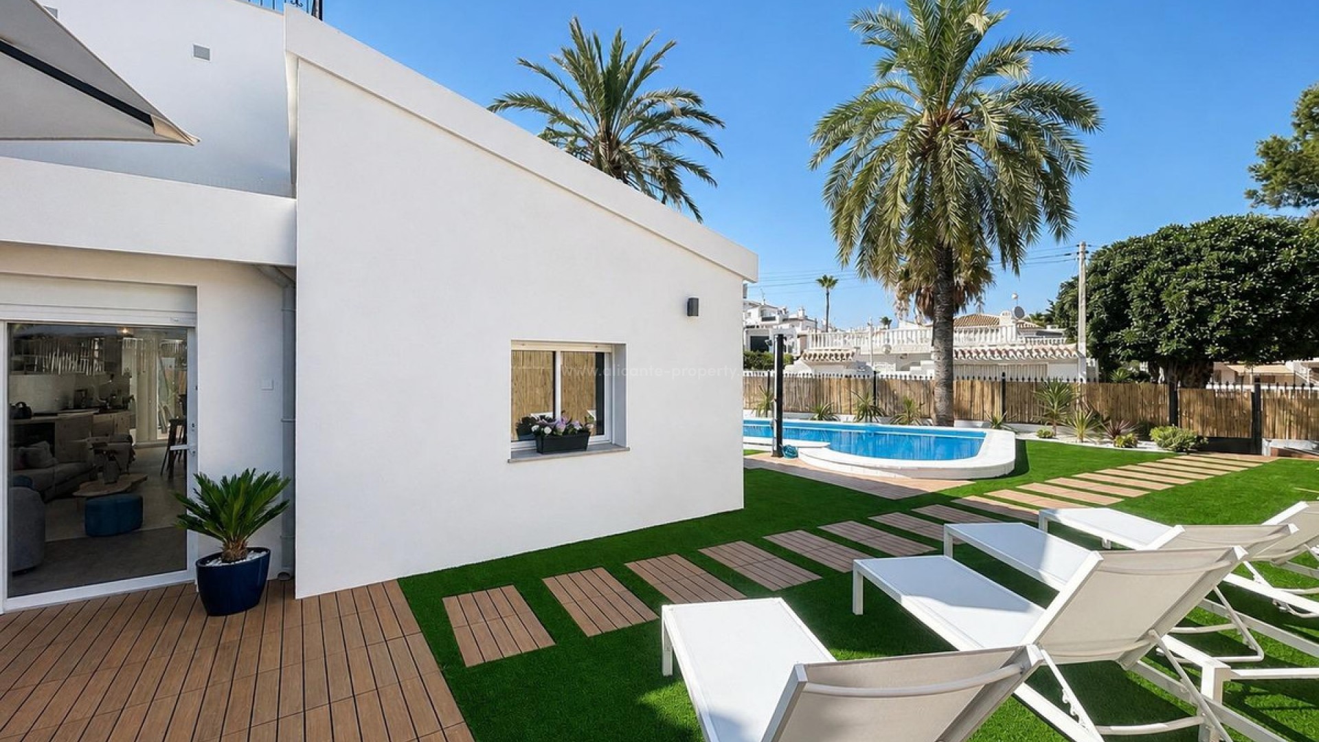 Villa in Punta Prima