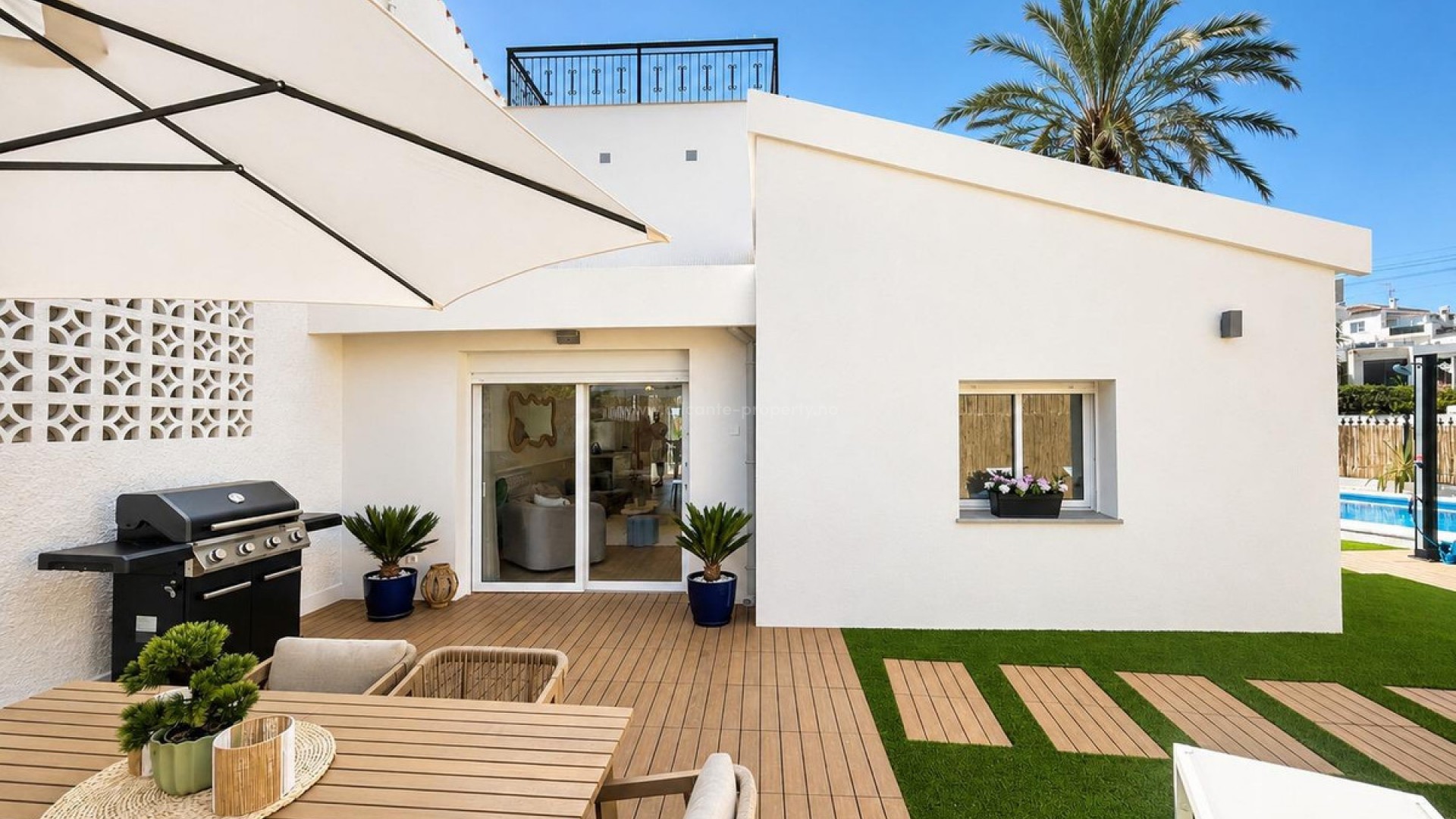 Villa in Punta Prima