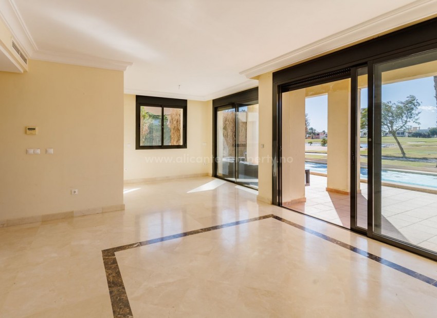 Villa in Roda
