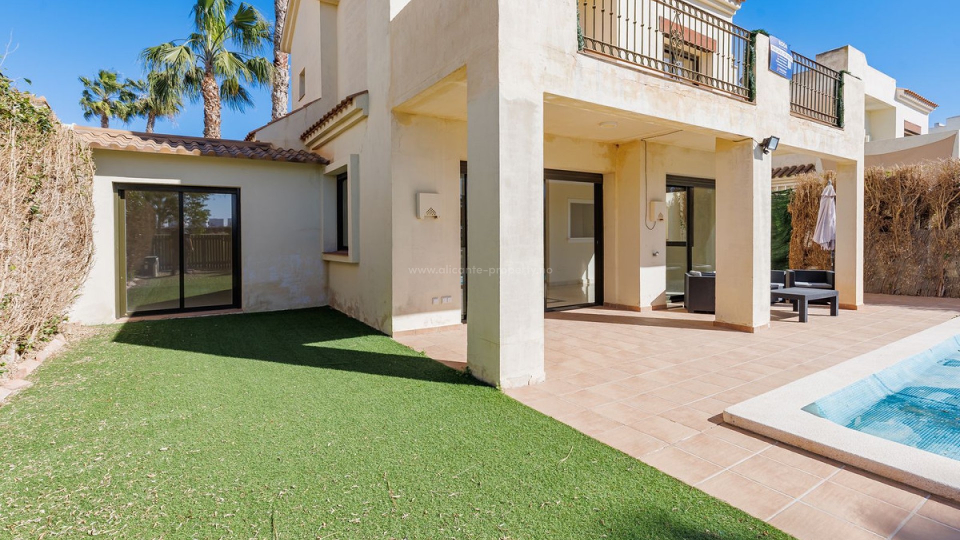 Villa in Roda
