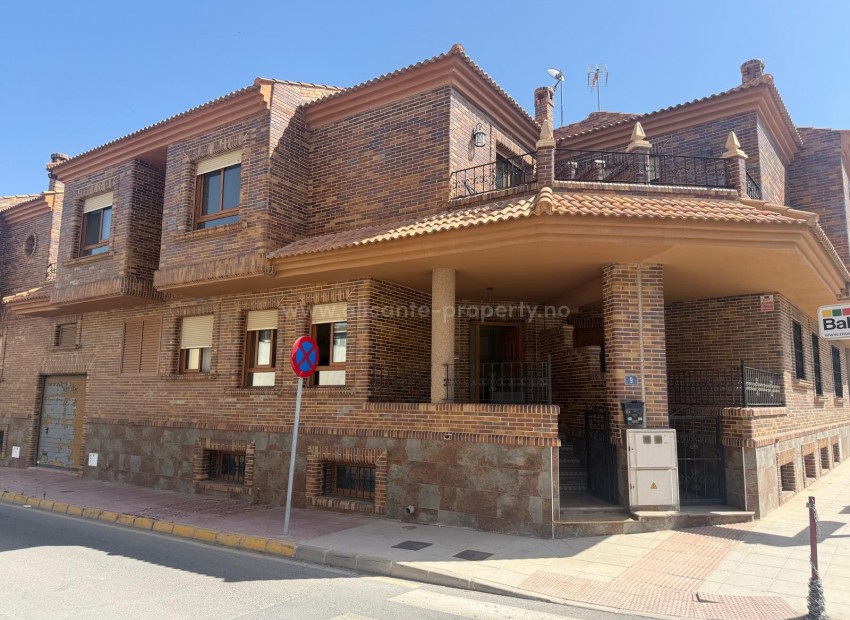 Villa in Rojales