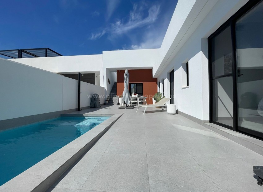 Villa in Roldan