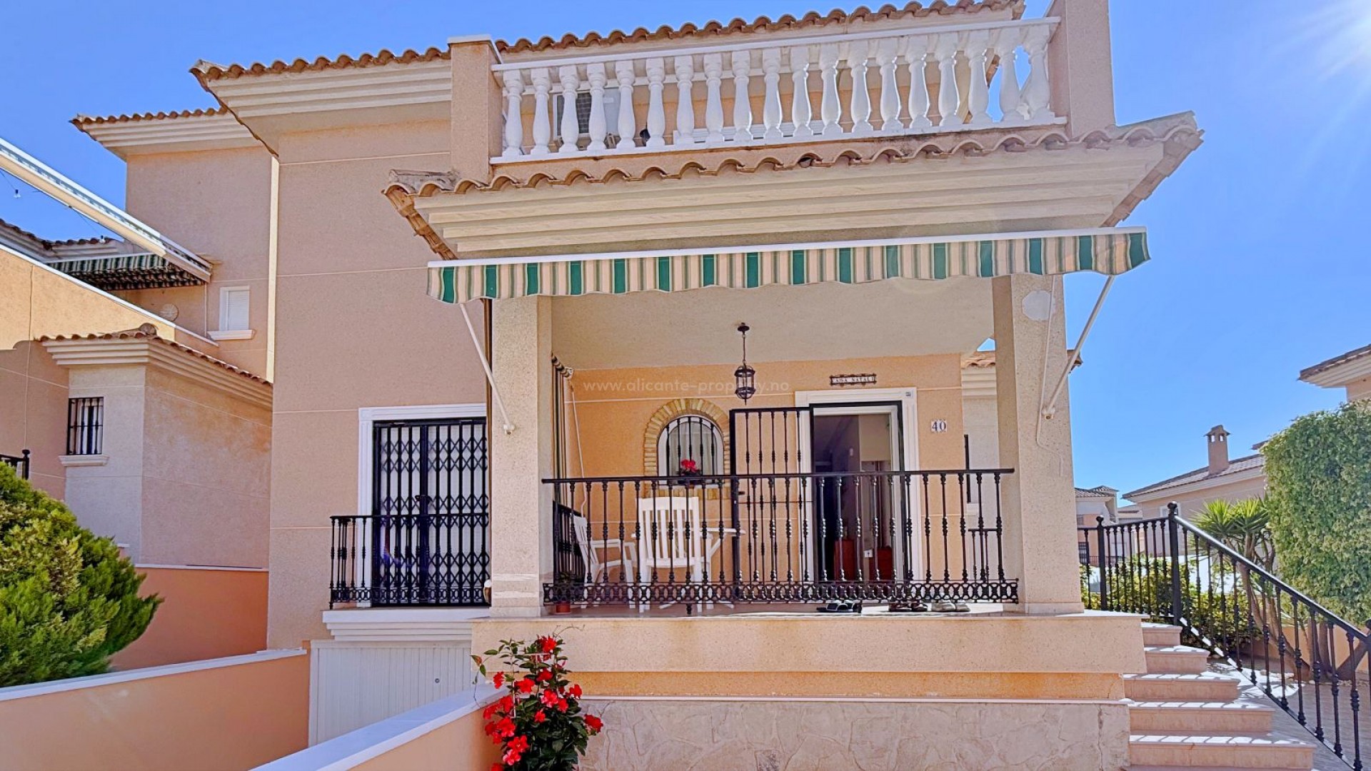 Villa in Royal Park