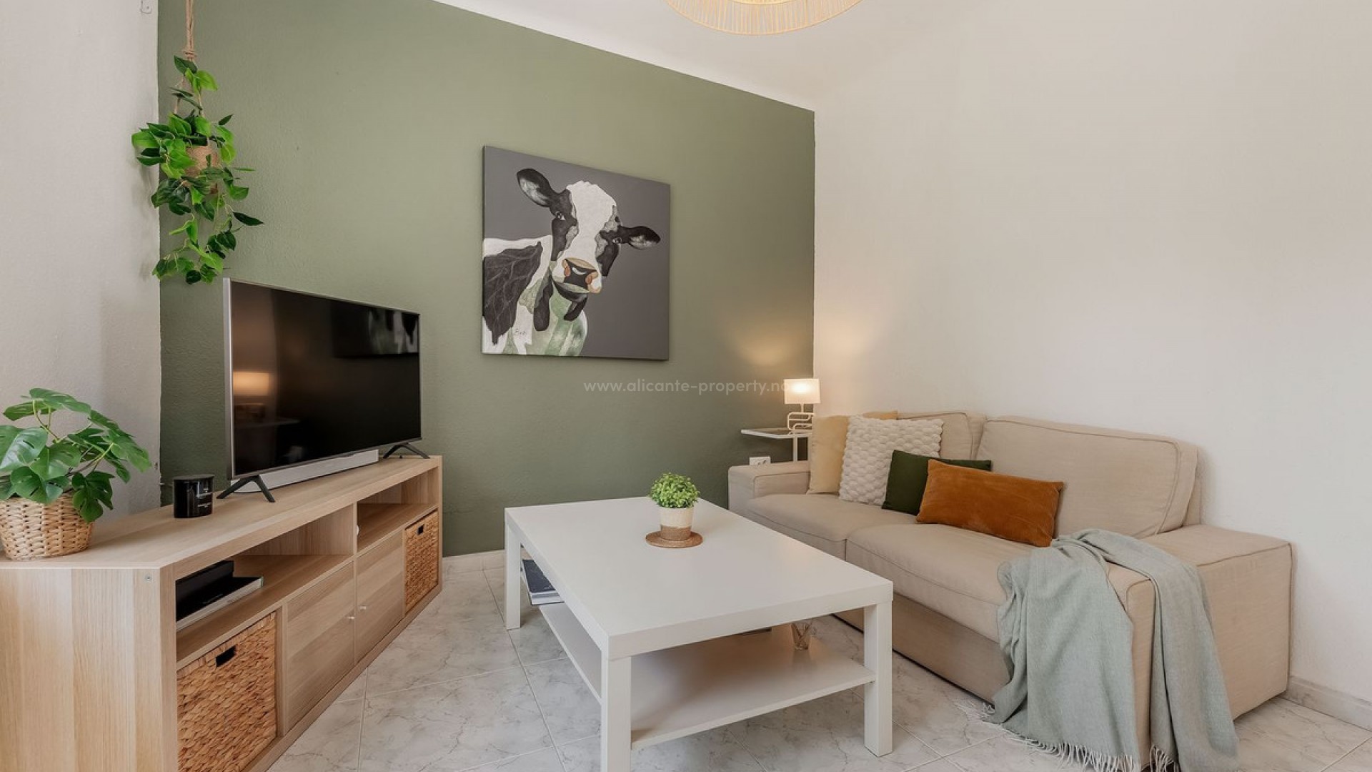 Villa in San Juan de Alicante Centro