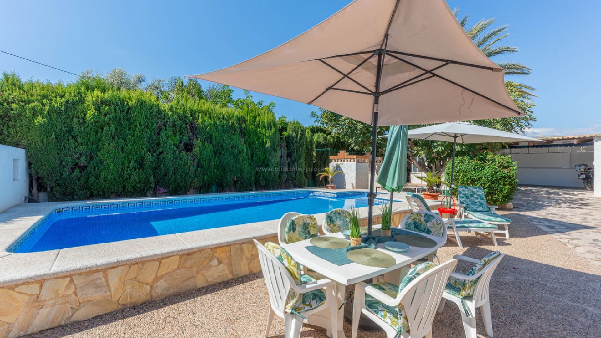 Villa in San Juan de Alicante Centro