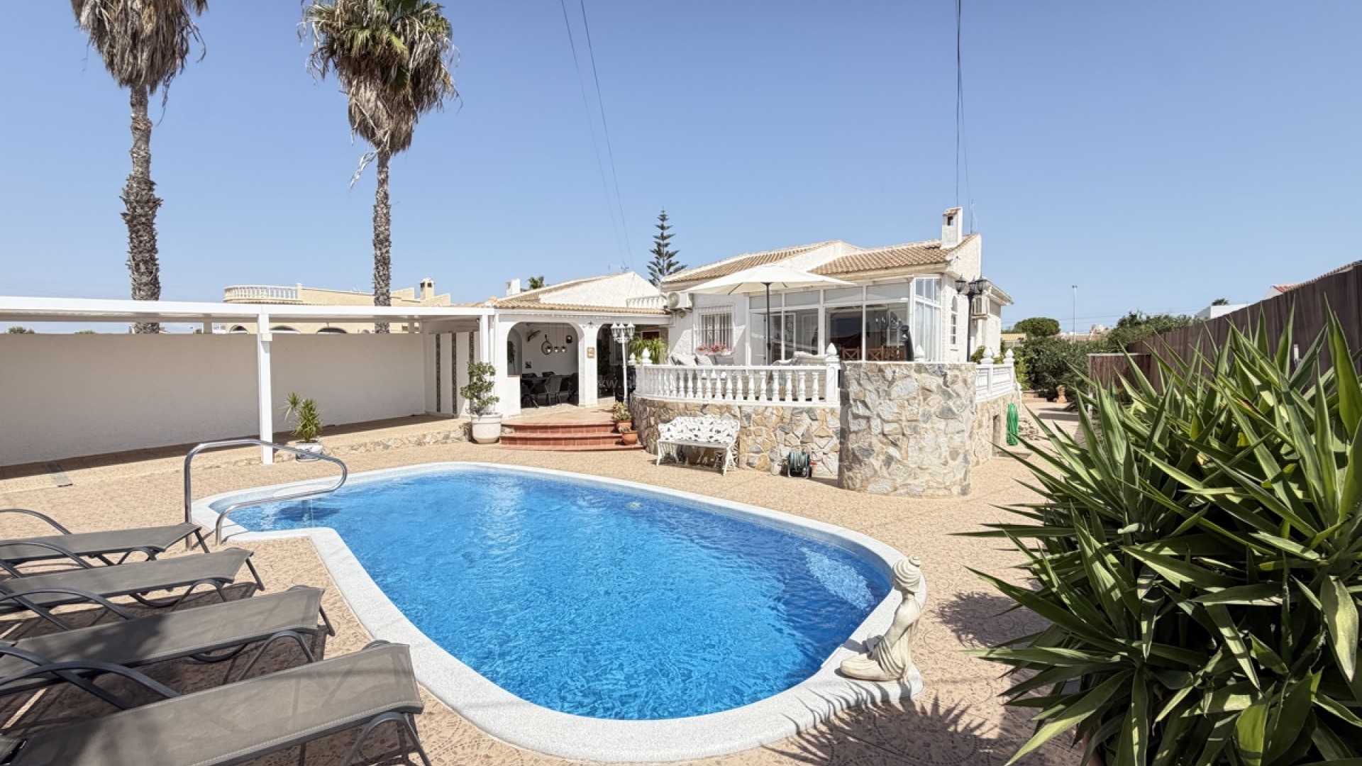 Villa in San Luis