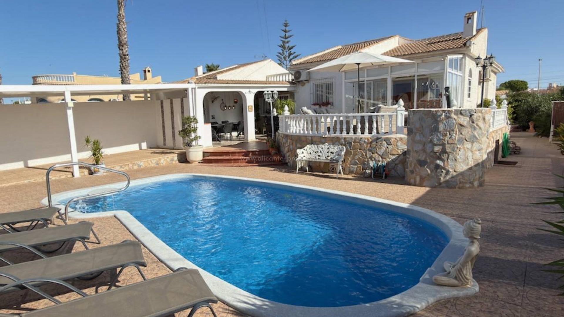 Villa in San Luis