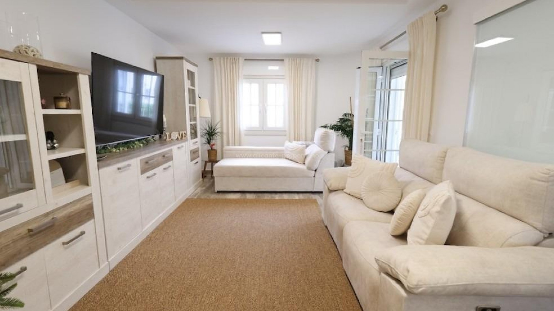 Villa in San Miguel de Salinas Centro