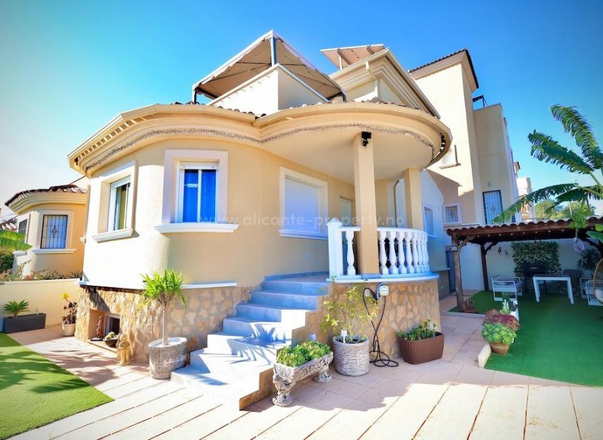 Villa in San Miguel de Salinas Centro