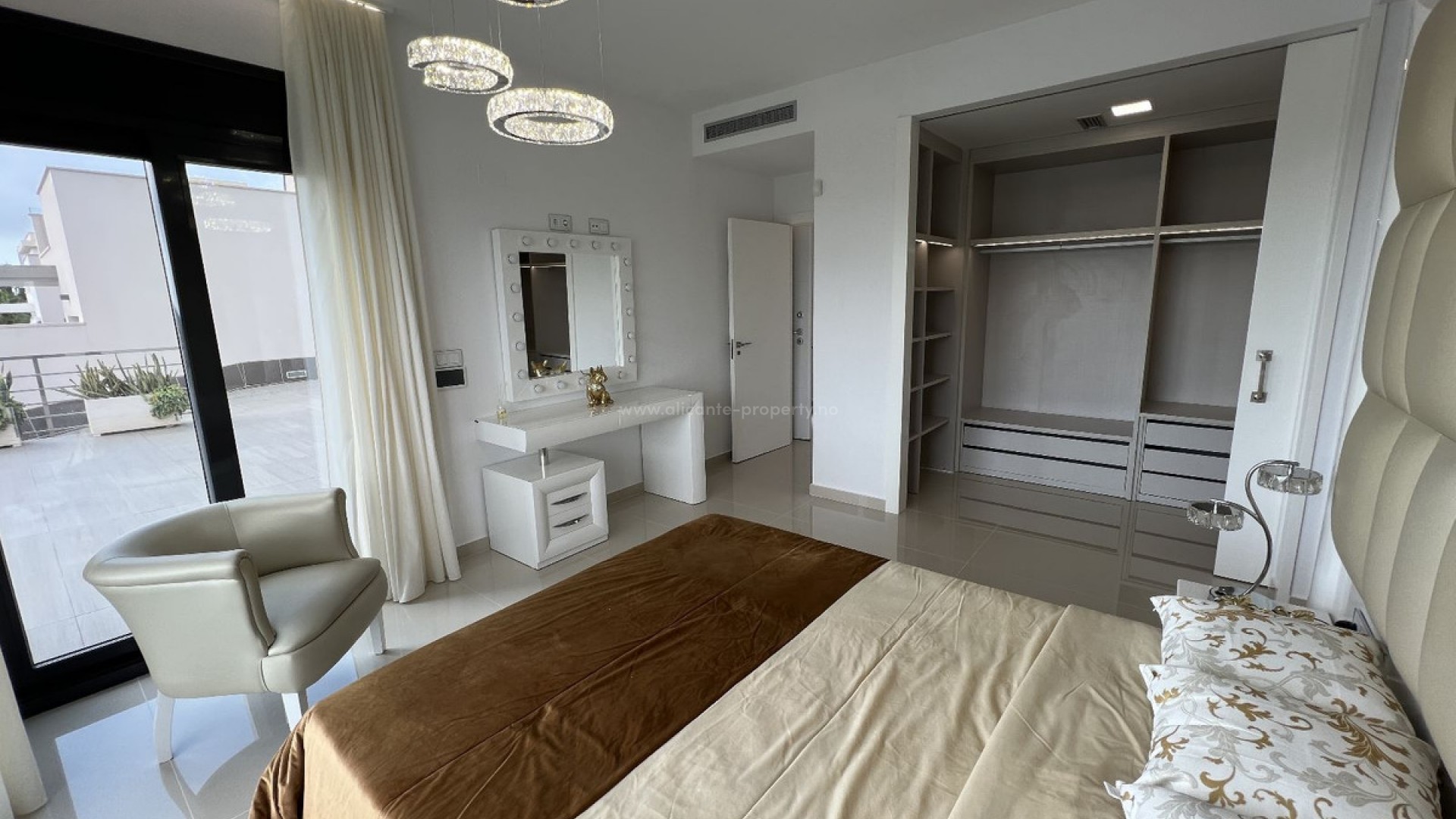 Villa in San Miguel de Salinas Centro