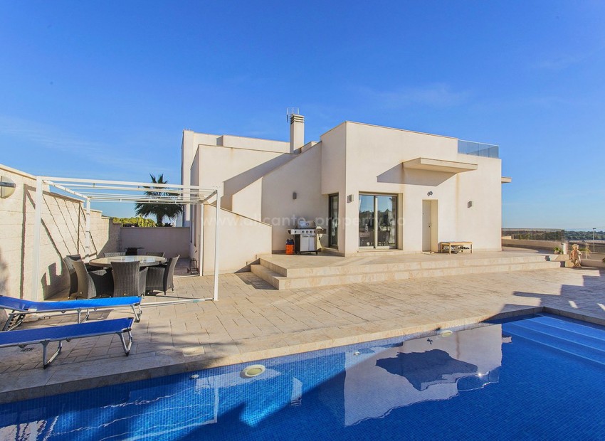 Villa in San Miguel de Salinas Centro