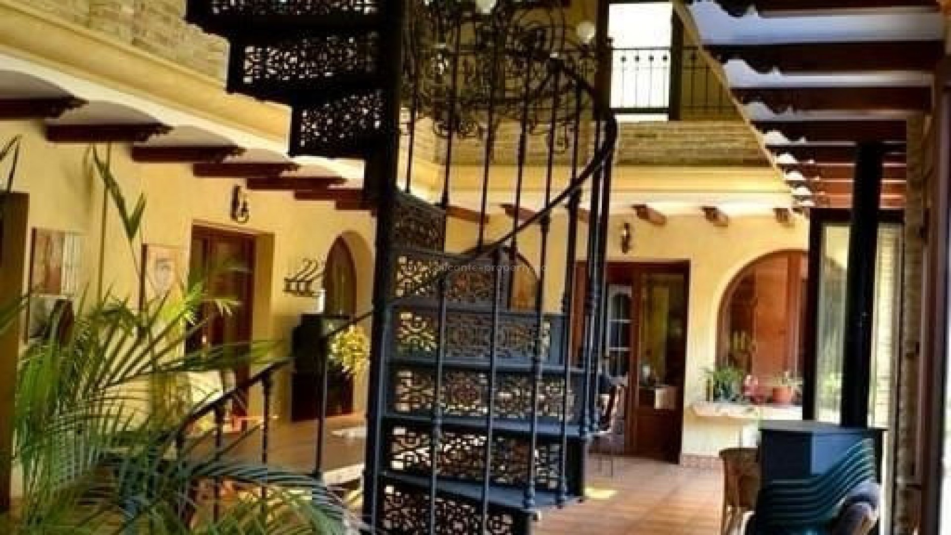 Villa in San Miguel de Salinas Centro