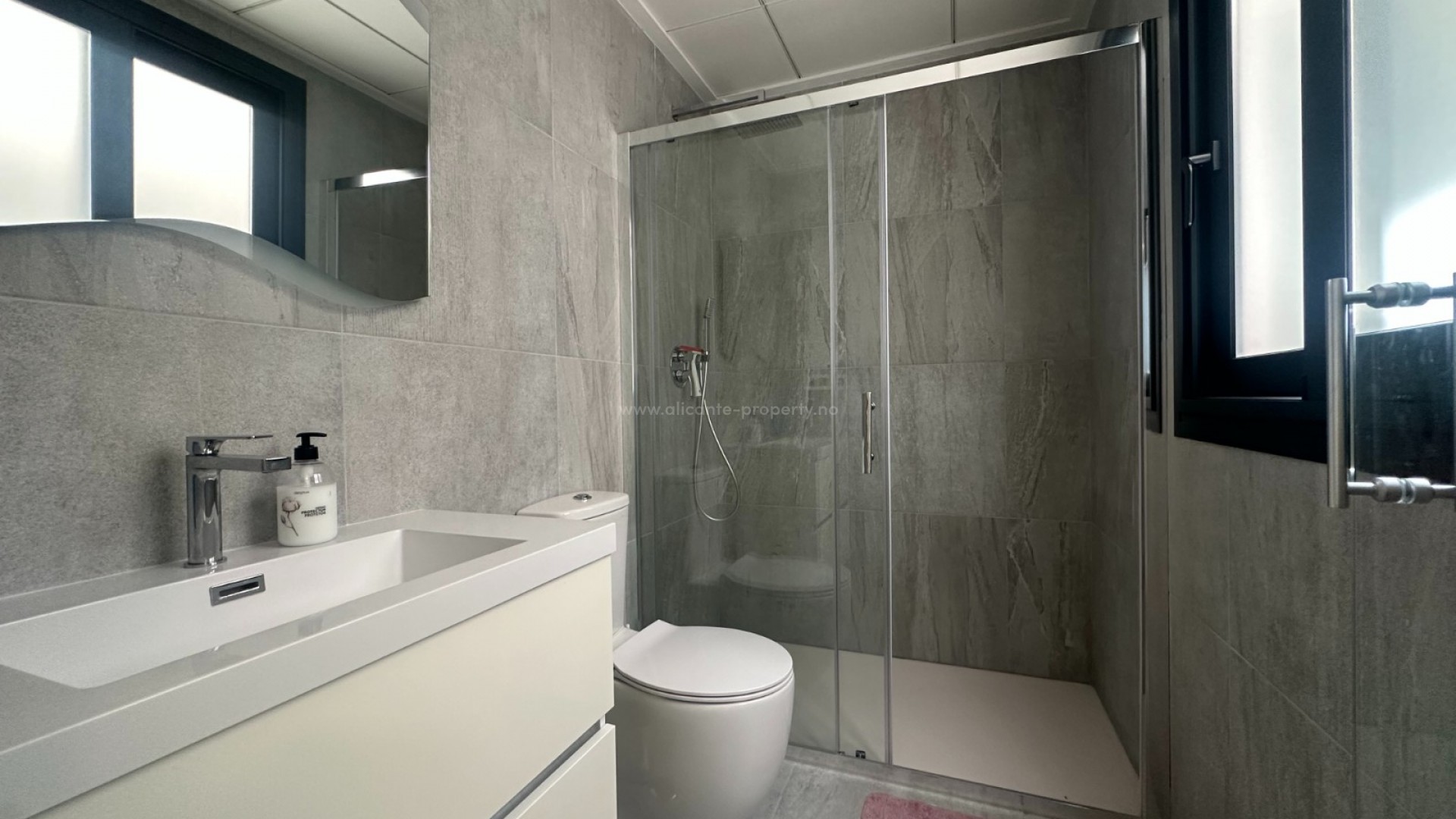 Villa in San Miguel de Salinas