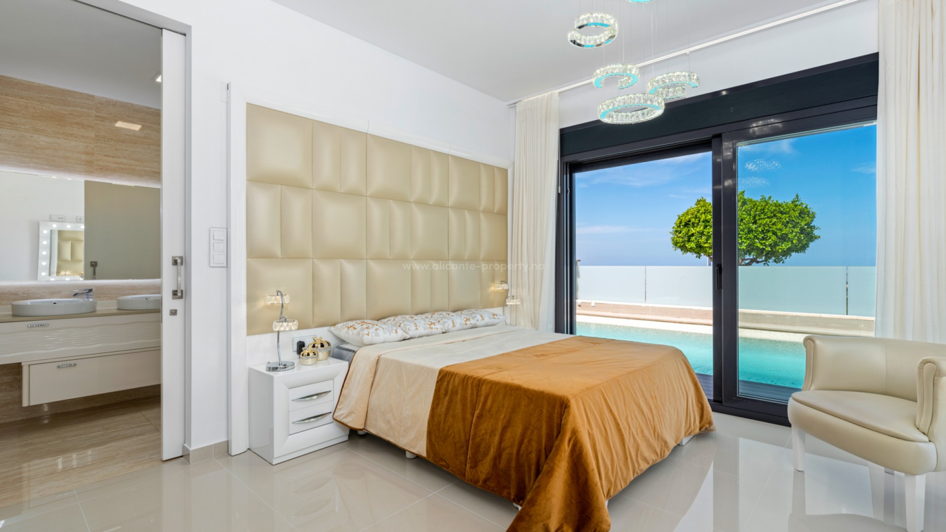 Villa in San Miguel de Salinas