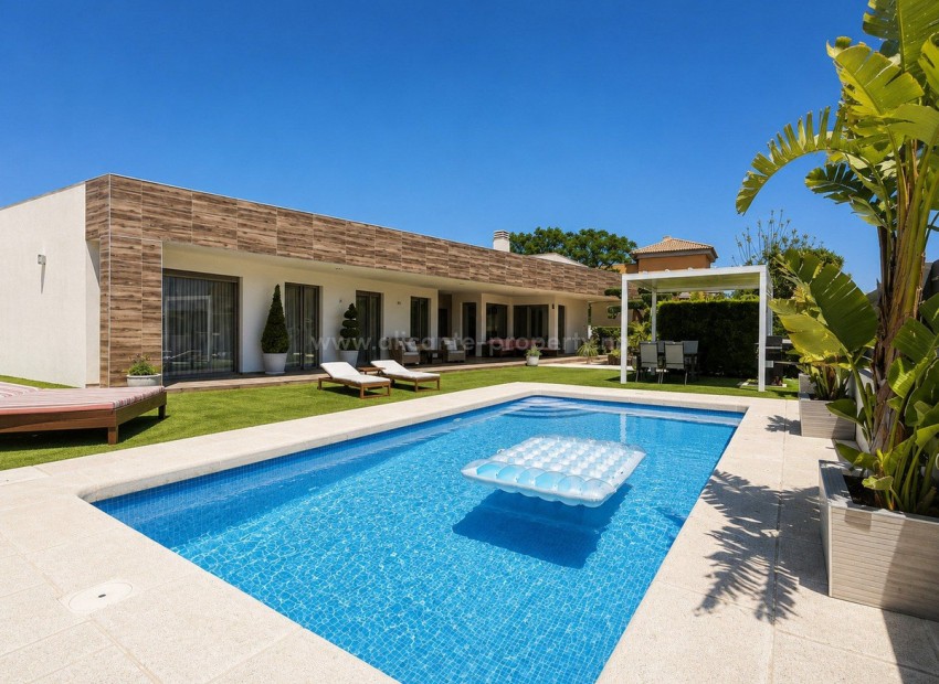 Villa in Santa Pola Centro