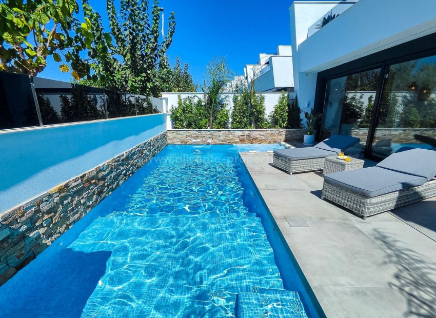 Villa in Santiago de la Ribera