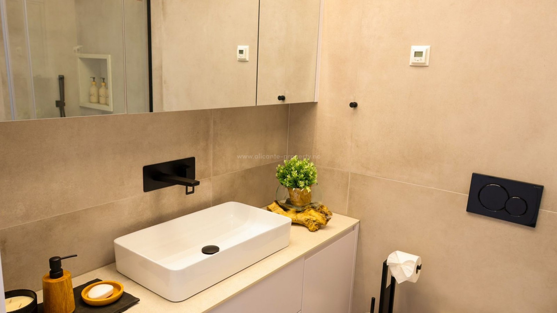 Villa in Santiago de la Ribera