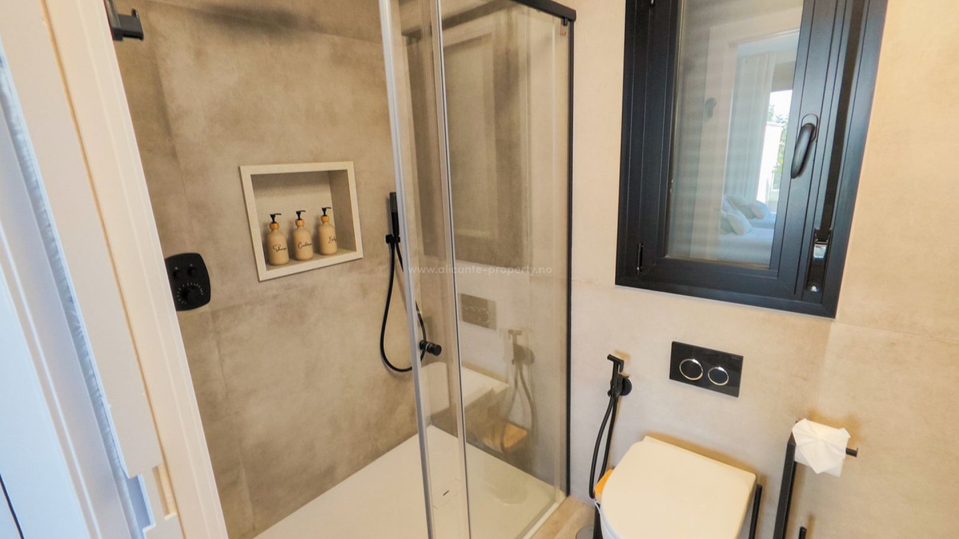 Villa in Santiago de la Ribera