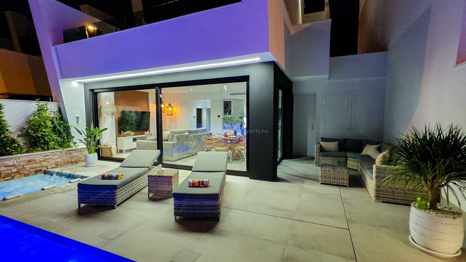 Villa in Santiago de la Ribera