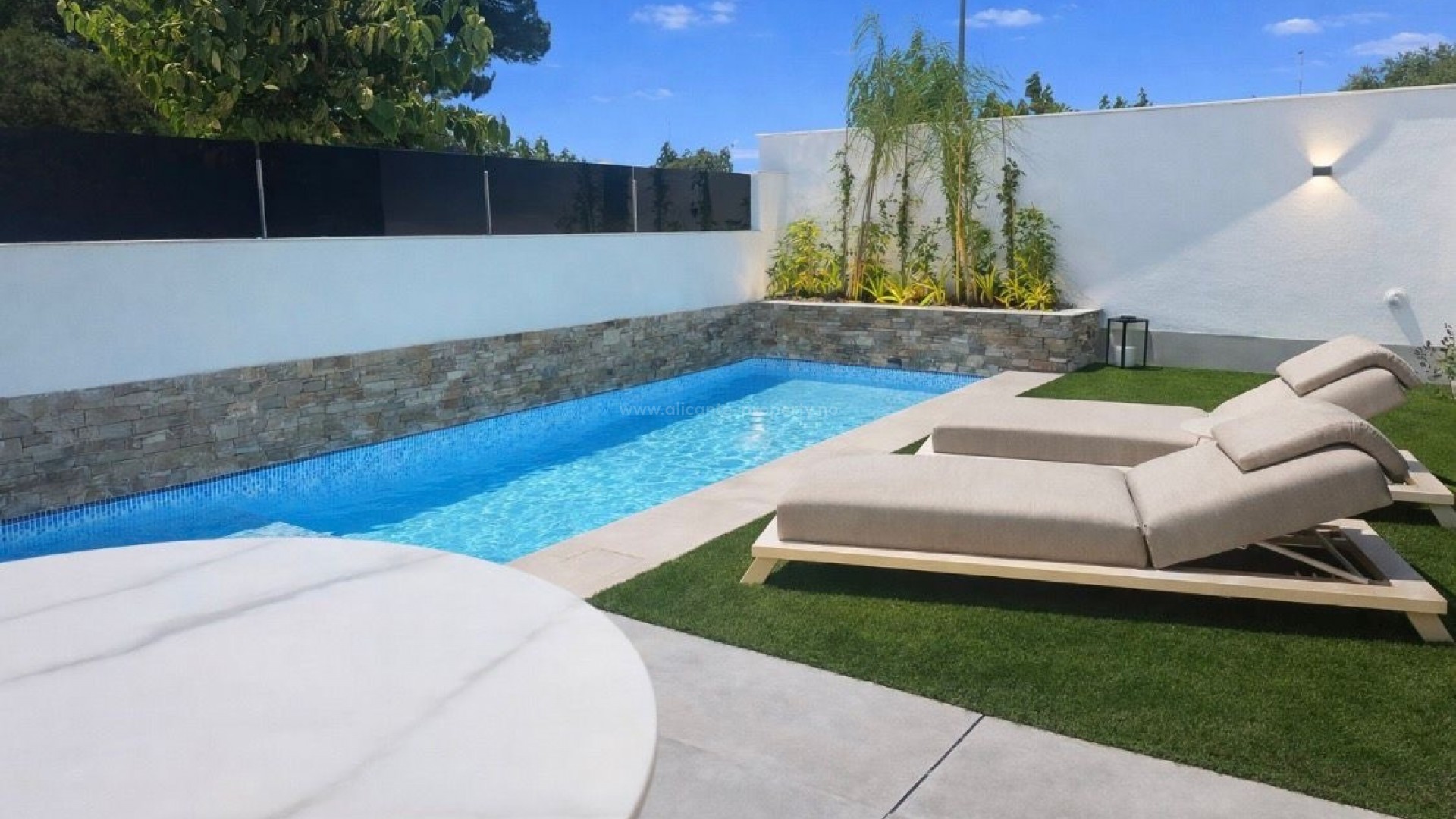 Villa in Santiago de la Ribera