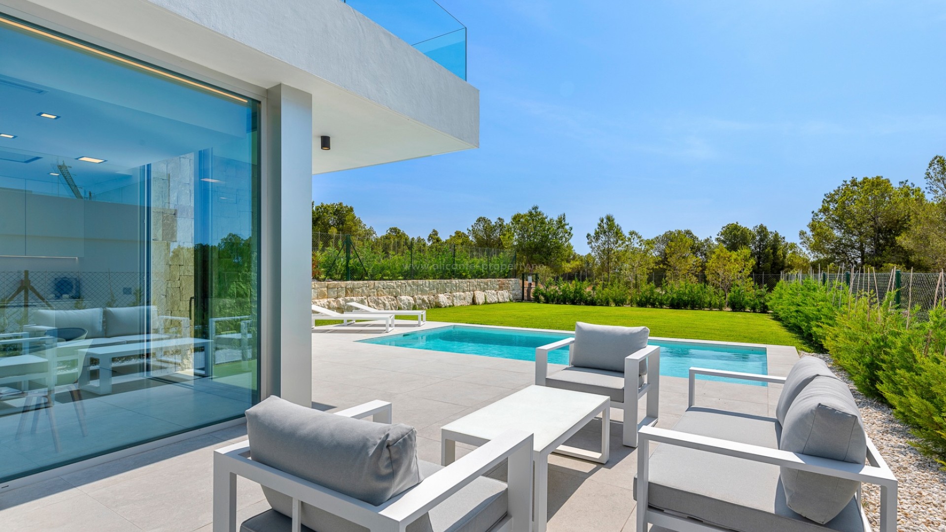 Villa in Sierra cortina