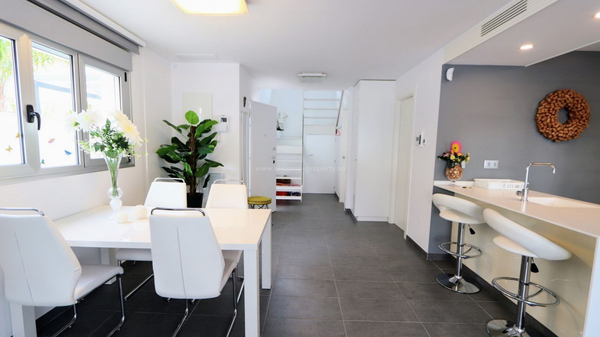 Villa in Torre De La Horadada