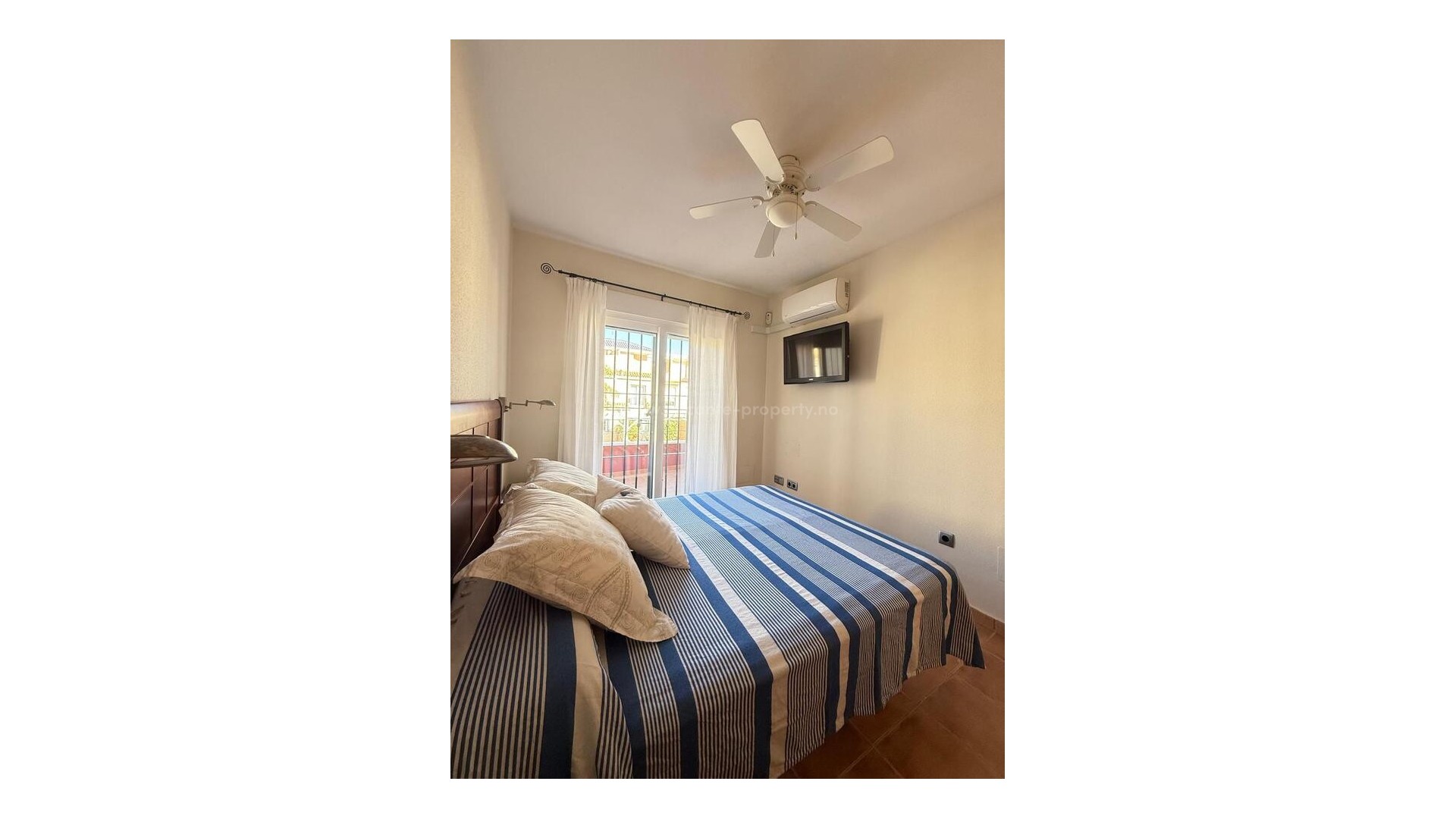 Villa in Torre De La Horadada