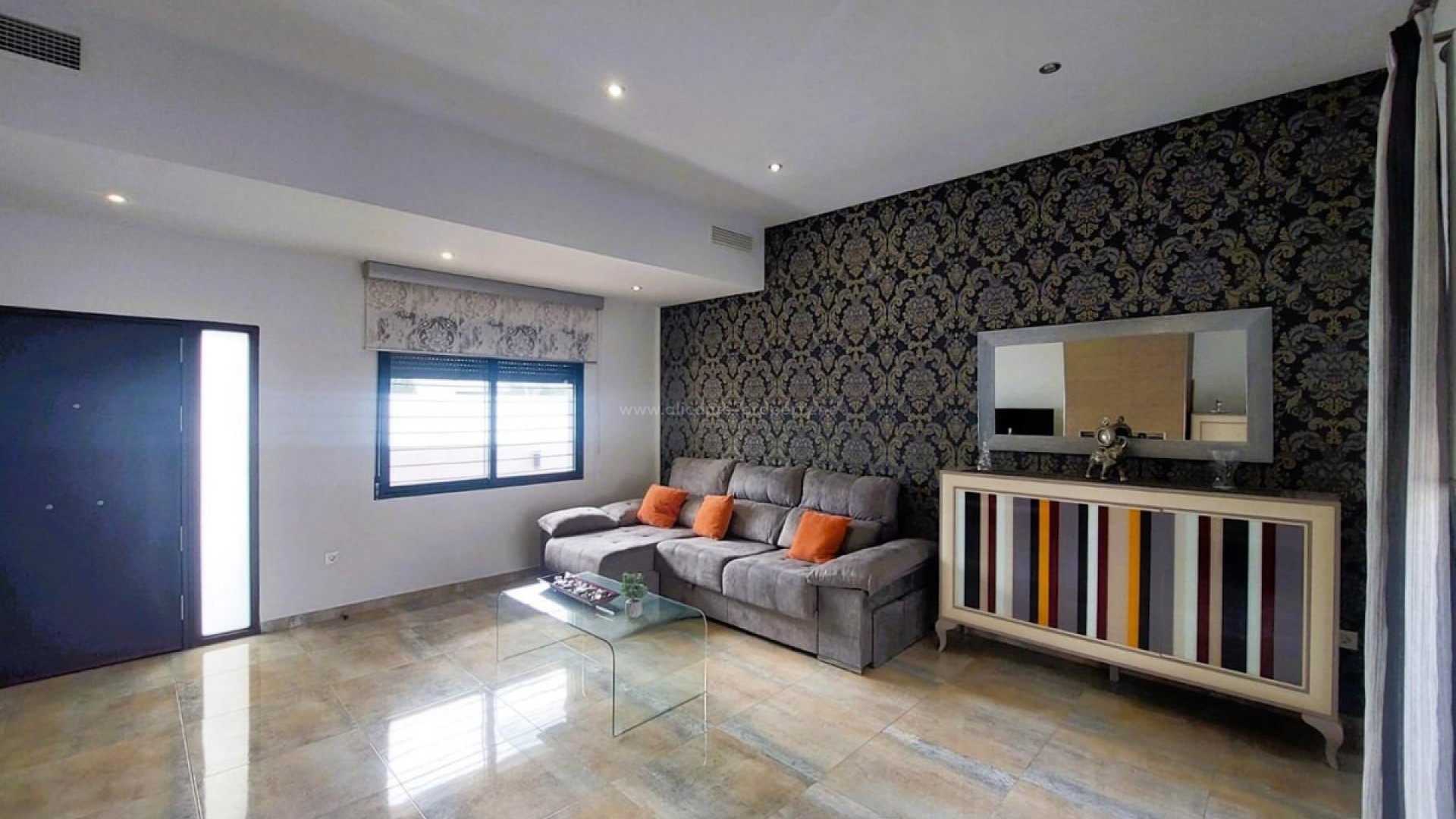 Villa in Torre De La Horadada