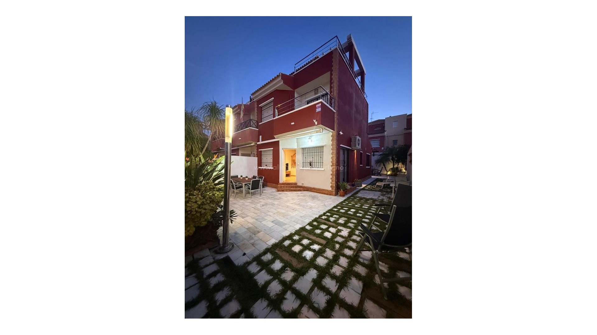 Villa in Torre De La Horadada