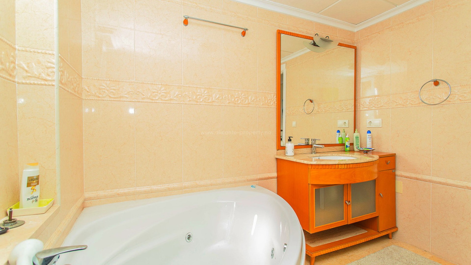 Villa in Torre La Mata