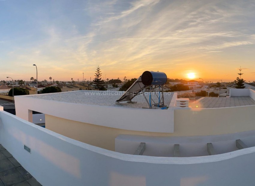 Villa in Torrevieja Centro