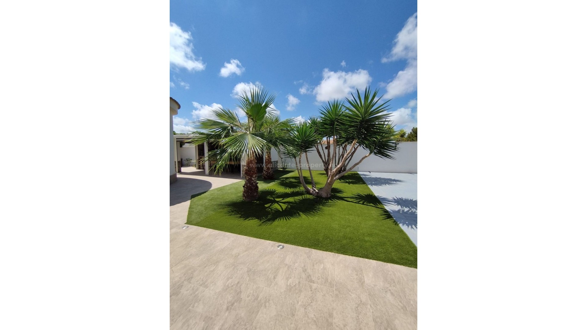 Villa in Torrevieja Centro