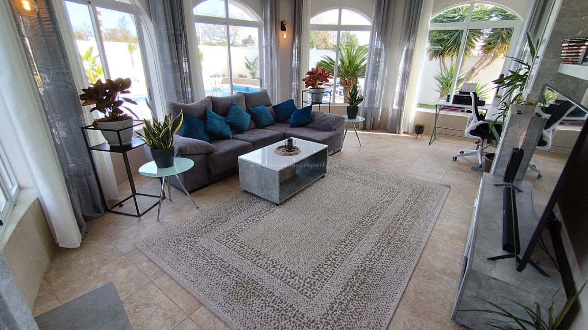 Villa in Torrevieja Centro