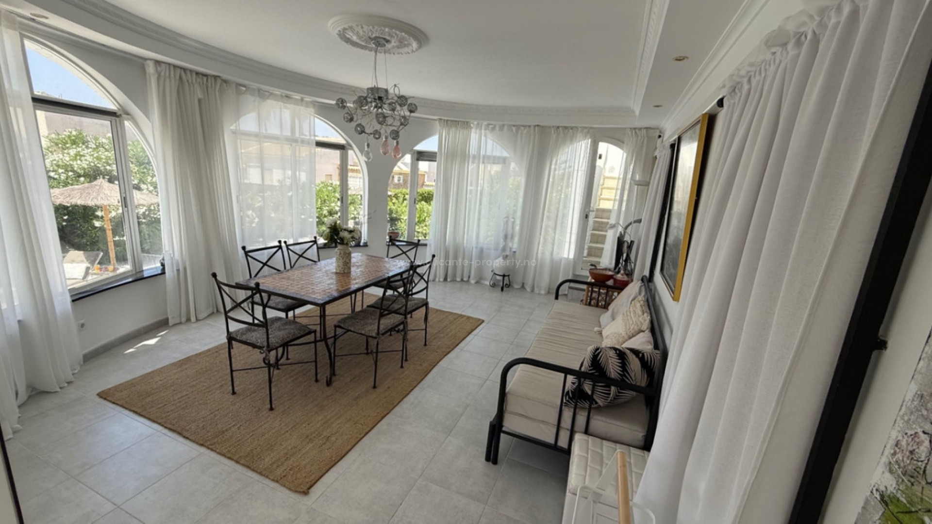 Villa in Torrevieja Centro